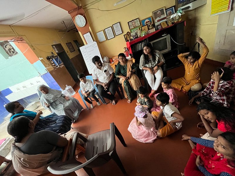 Egmore Orphanage – Providing Clothes to the Underprivileged Students