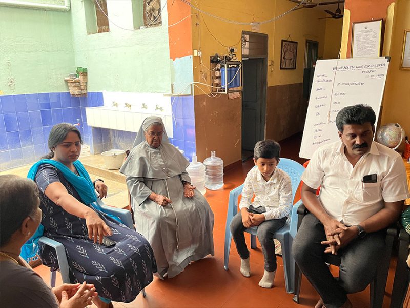 Egmore Orphanage – Providing Clothes to the Underprivileged Students